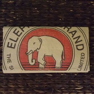 Elephant Clutch